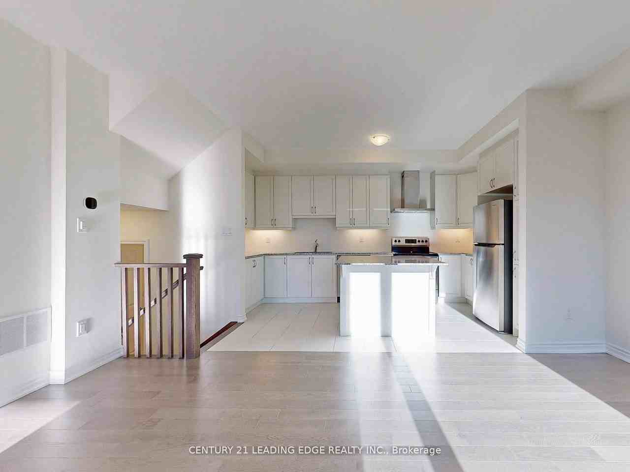 10 Thomas Frisby Jr Crescent - Photo 3 of 15