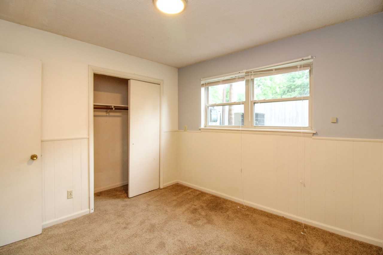 1612 Anthony St. - Photo 7 of 10