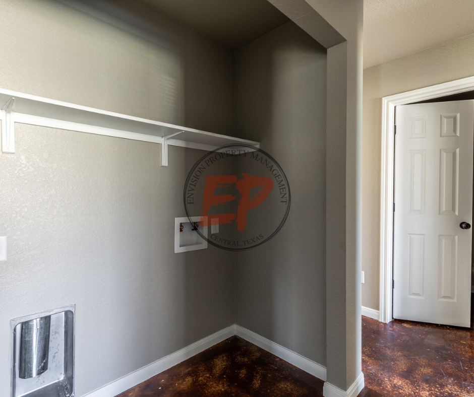 3200 N 17th St #2 - Photo 4 of 20