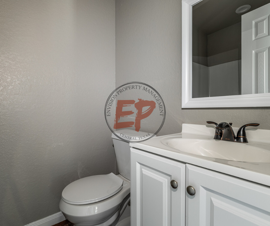 3200 N 17th St #2 - Photo 5 of 20