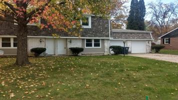 featured image of 1801 North Forest Avenue