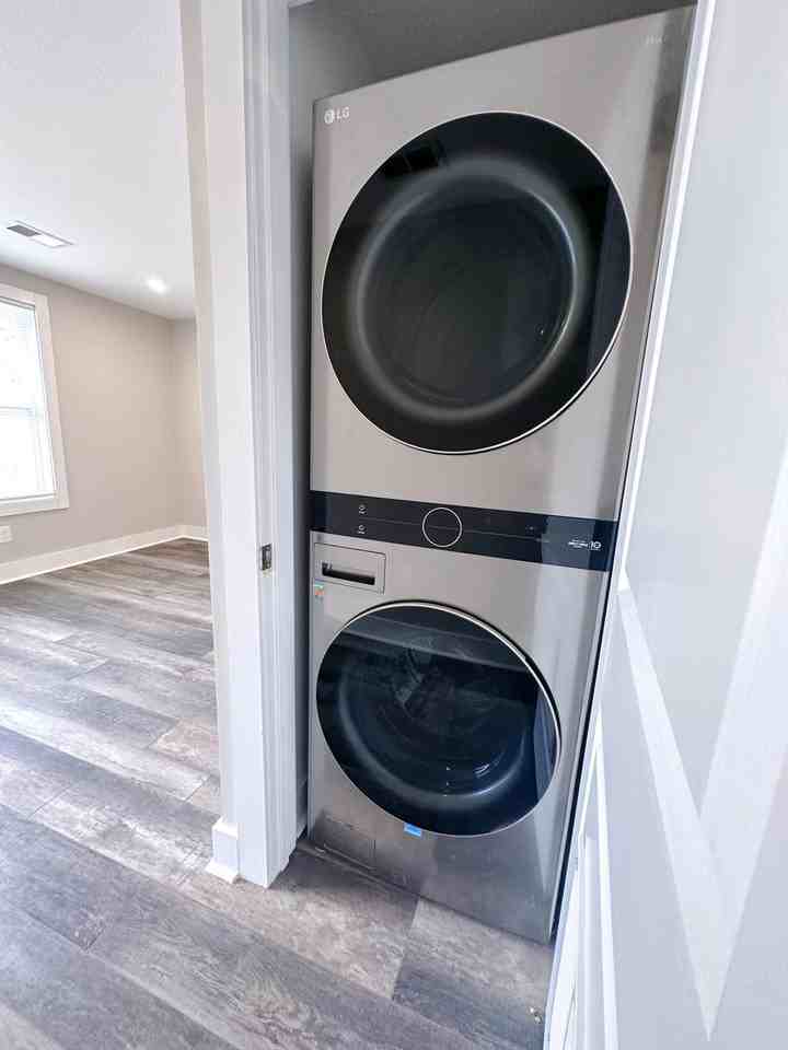 419 419 Price Ave - 419 Price Ave #B - Photo 7 of 17