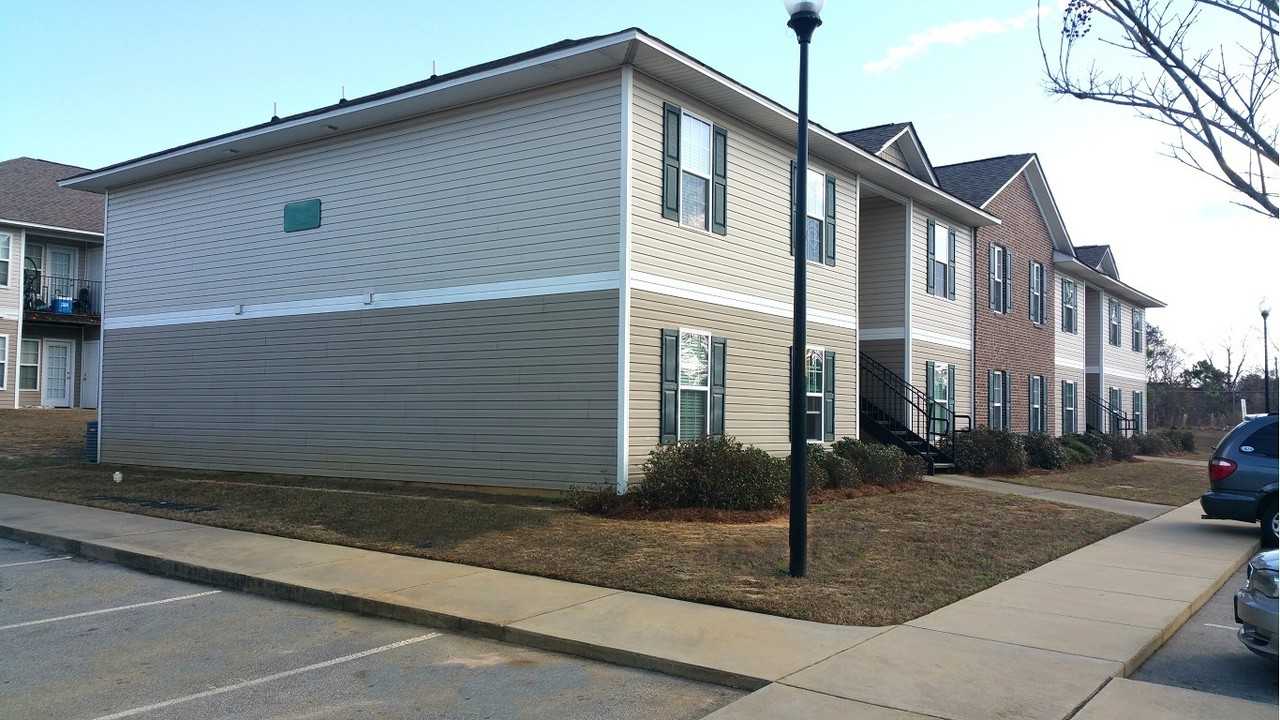 3613 Dornoch Drive Apartments 3613 Dornoch Dr, Fayetteville, NC 28303