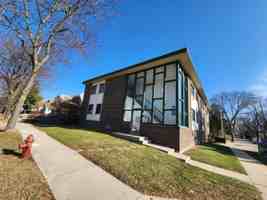 featured image of 2194 S 84th St