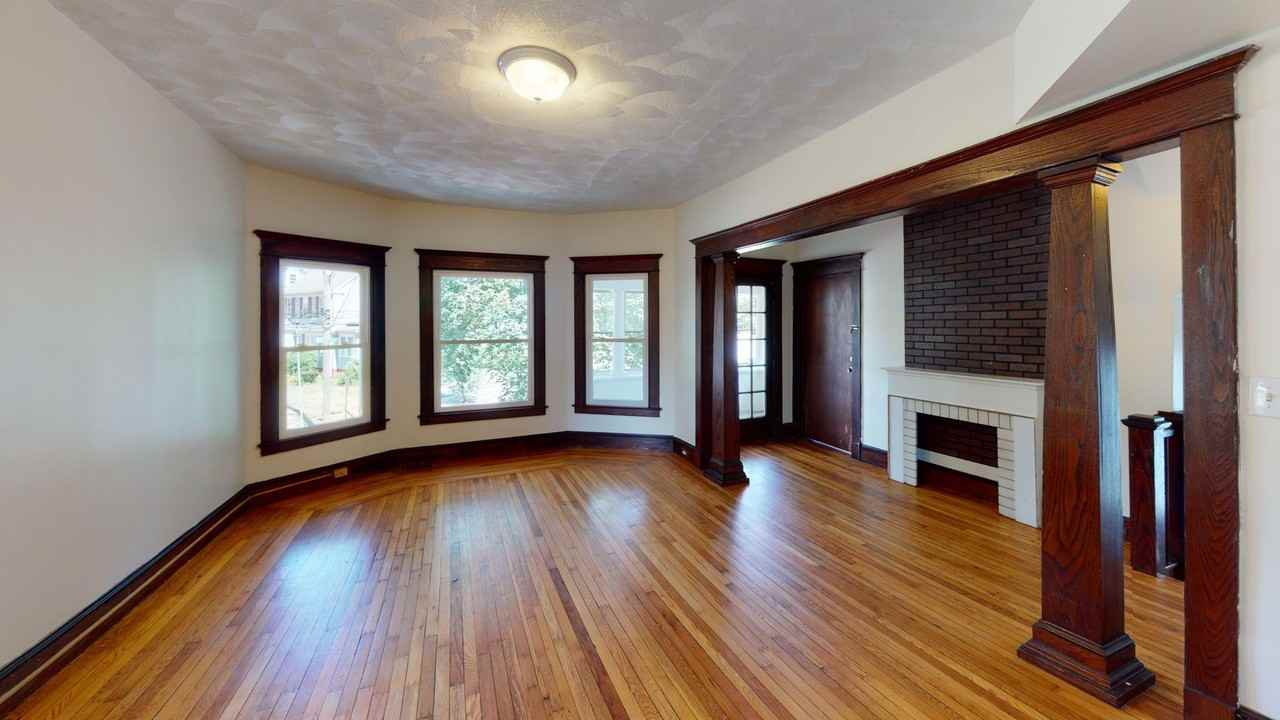 252 Goffe Ter - Photo 5 of 11
