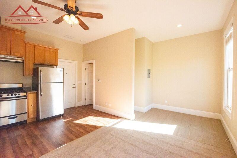 272 Washington St #6 - Photo 5 of 12