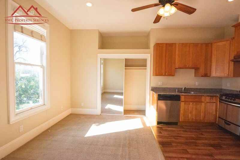 272 Washington St #6 - Photo 7 of 12