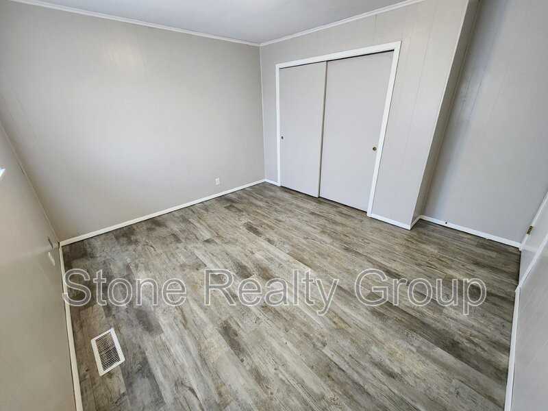 676 Delaware Ave #24 - Photo 5 of 8