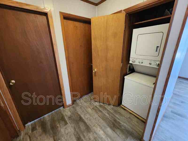 676 Delaware Ave #24 - Photo 6 of 8