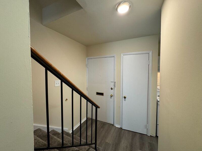 125 Newcastle Dr #125 - Photo 3 of 11