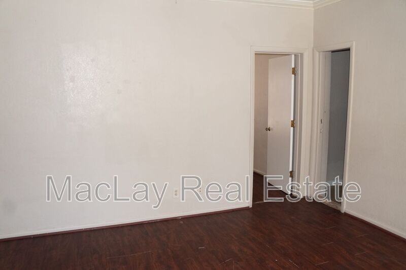 2227 N 24th Pl #4 - Photo 6 of 18