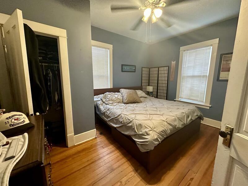 936 Alabama St - Photo 3 of 9