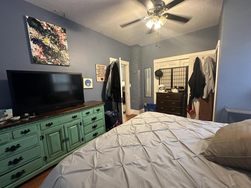 936 Alabama St - Photo 4 of 9