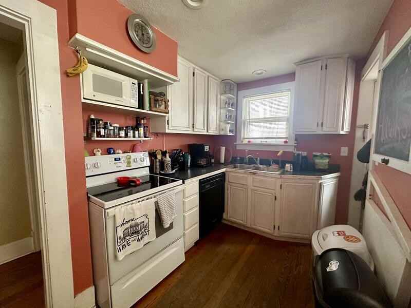 936 Alabama St - Photo 6 of 9