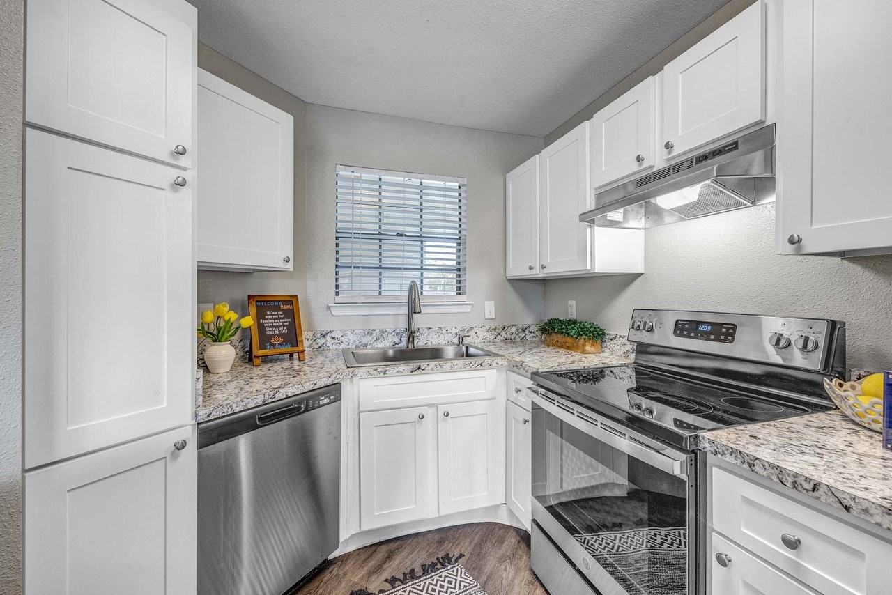 The Anatole - Photo 2 of 30