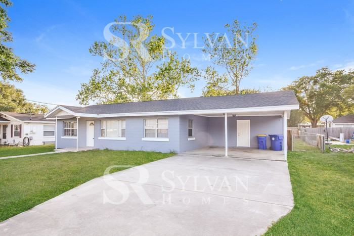 929 N 10th St - Photo 3 of 16