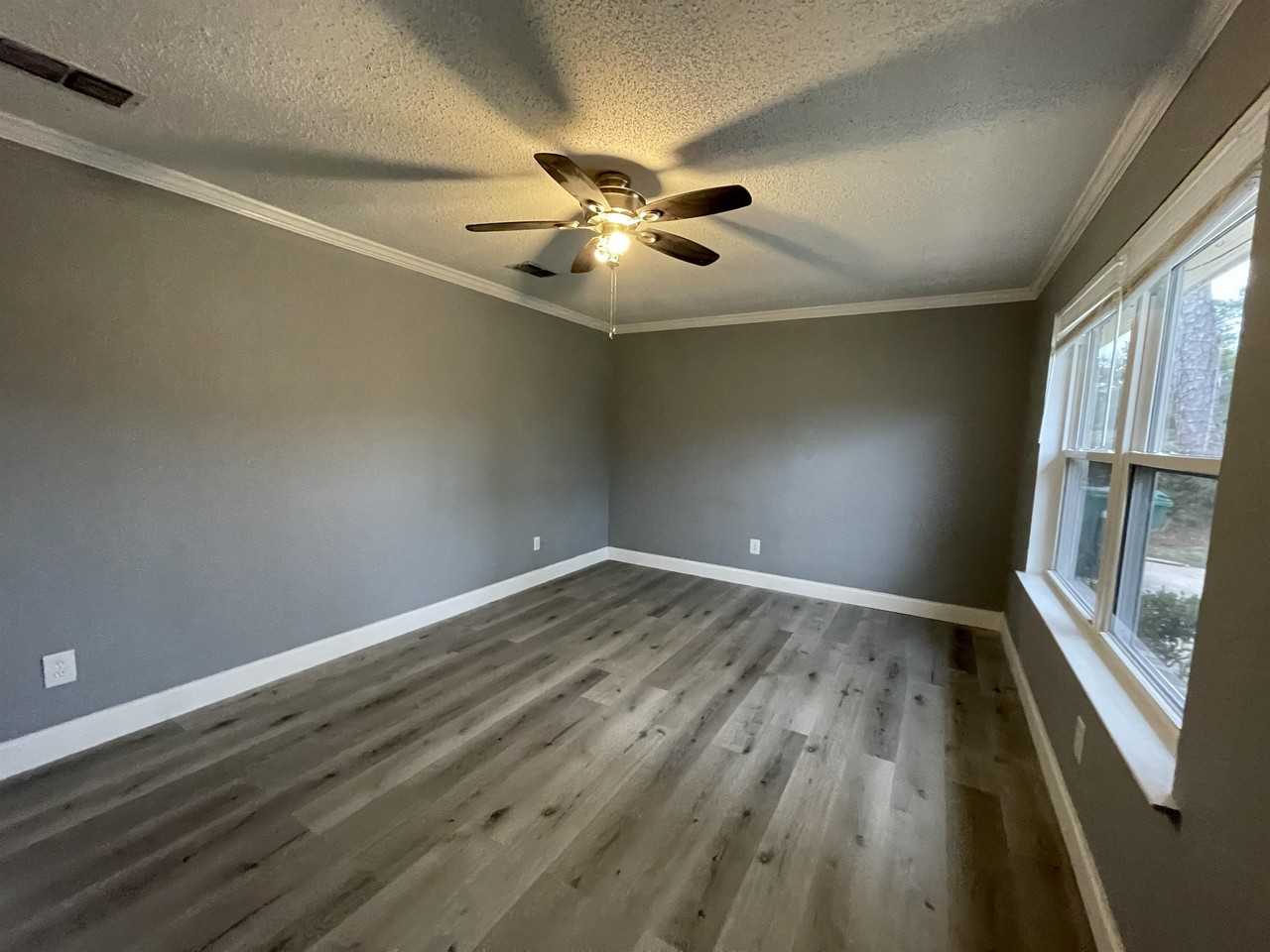 1607 Date Palm Dr #1 - Photo 2 of 12