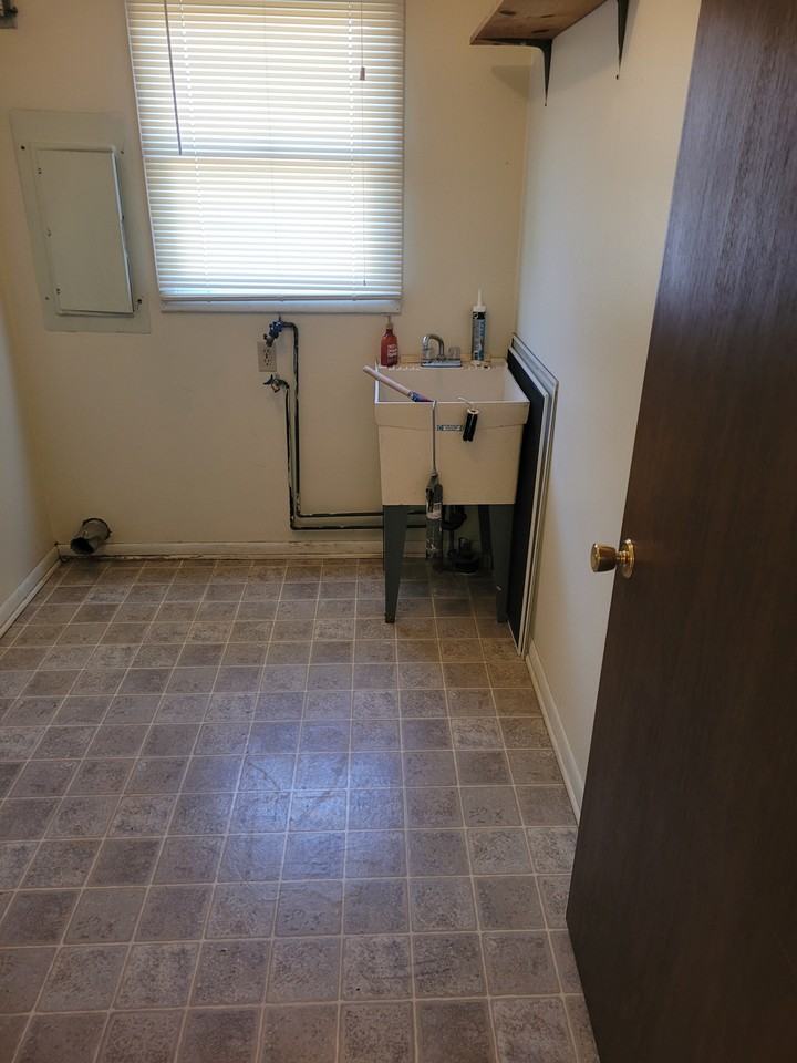 339 Brookland Dr #NA - Photo 3 of 13