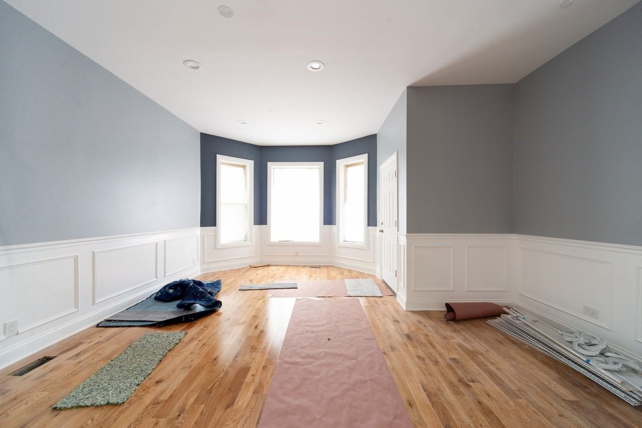 3852 W Monroe St #NA - Photo 6 of 9