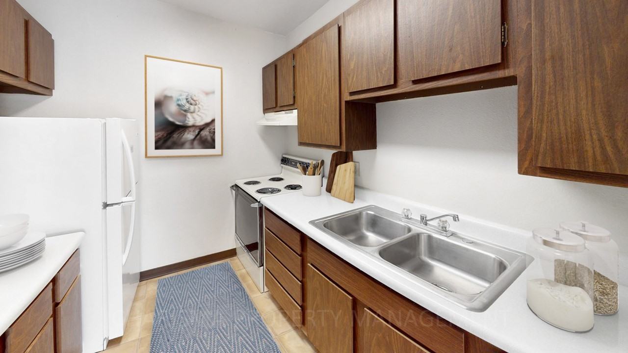 920 2nd Street Northwest #105 - Photo 3 of 14