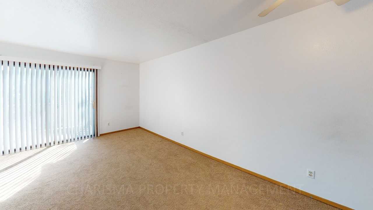 920 2nd Street Northwest #105 - Photo 6 of 14