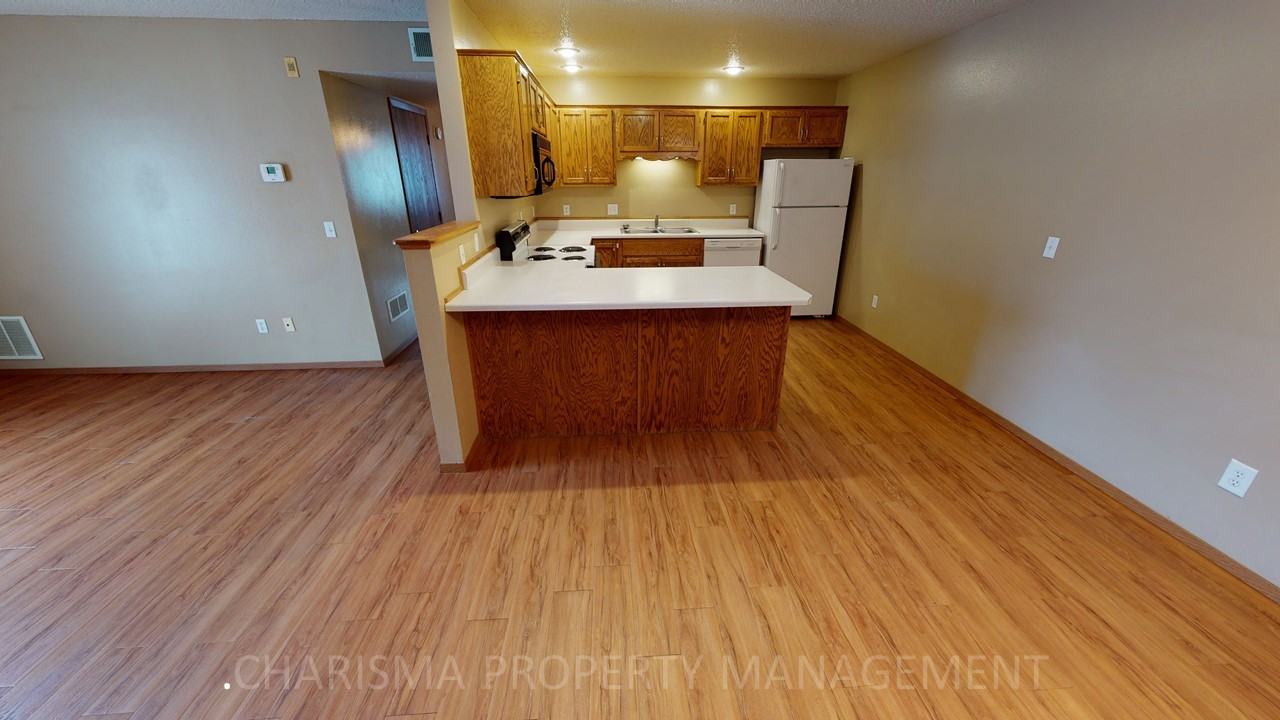 1109 E Teakwood St #12 - Photo 4 of 20