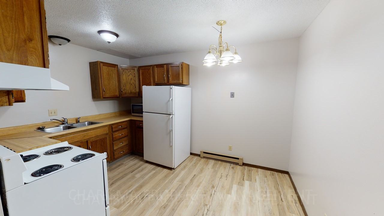 703 S Dakota Ave #9 - Photo 4 of 14