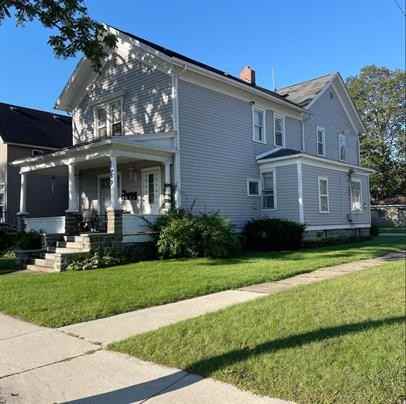 2539 Cherry St #4 - Photo 3 of 24