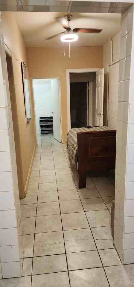 Cozy 1 bed 1 bath *all utilities included* Apartments 11928 129 Ave