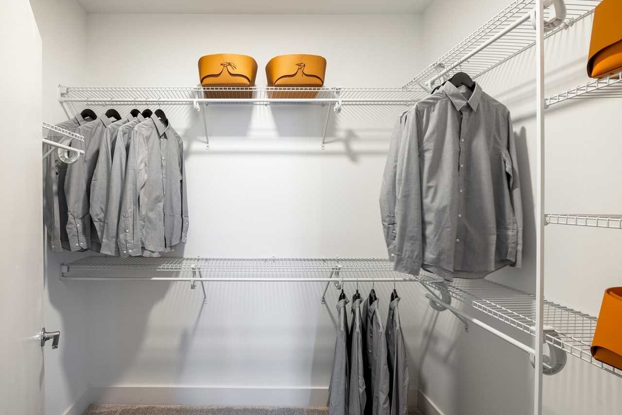 Modera Montville - Photo 5 of 44