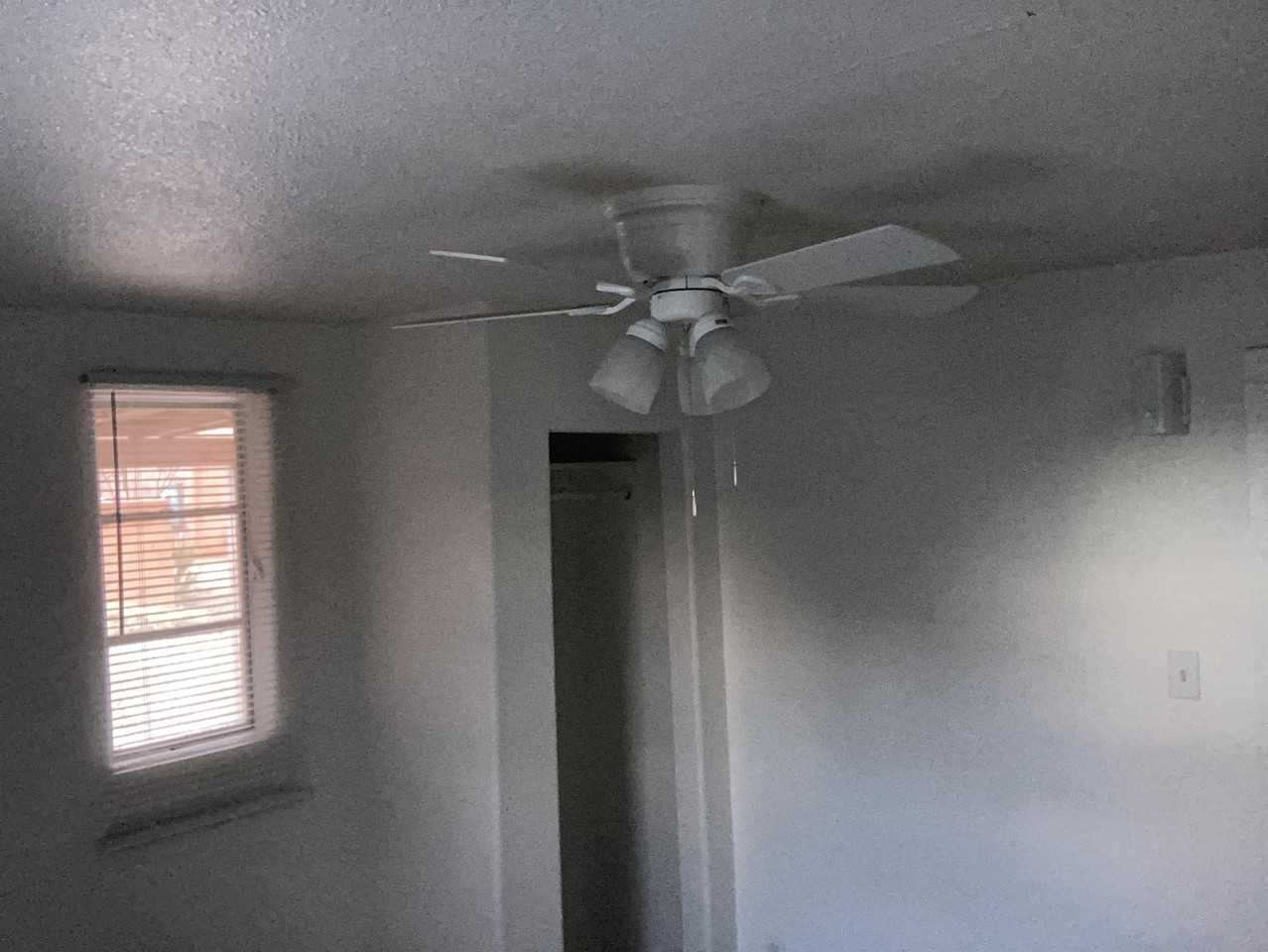 3315 E Glenn St #2 - Photo 3 of 13