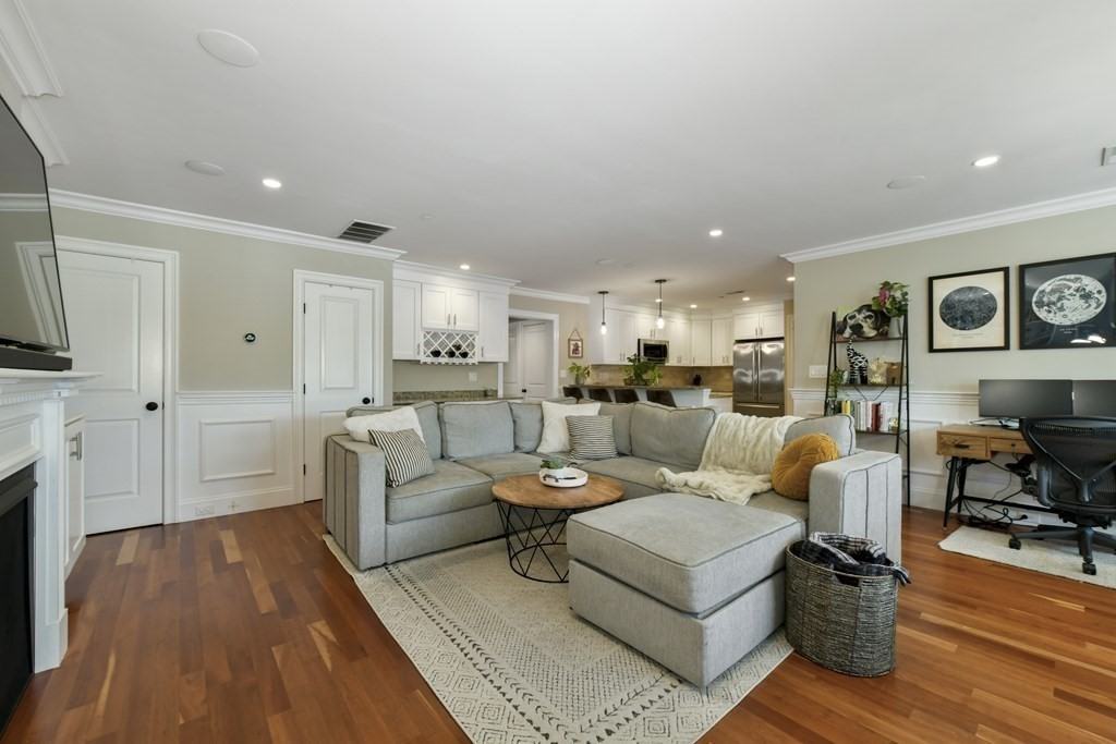 49 L Street #5 - Photo 3 of 22