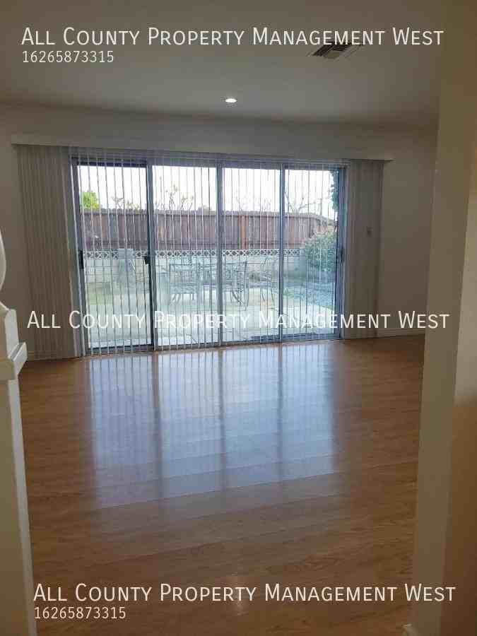 1714 Ash Dr - Photo 3 of 24