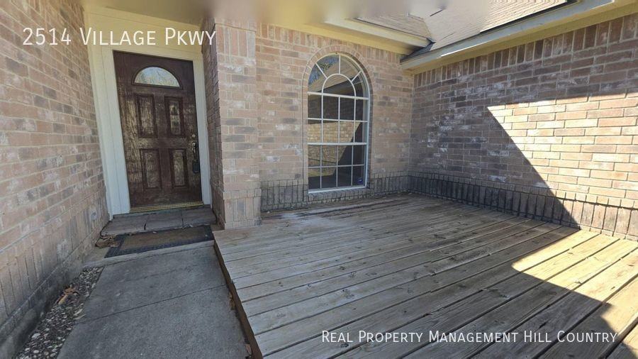 2514 Village Pkwy - Photo 2 of 13