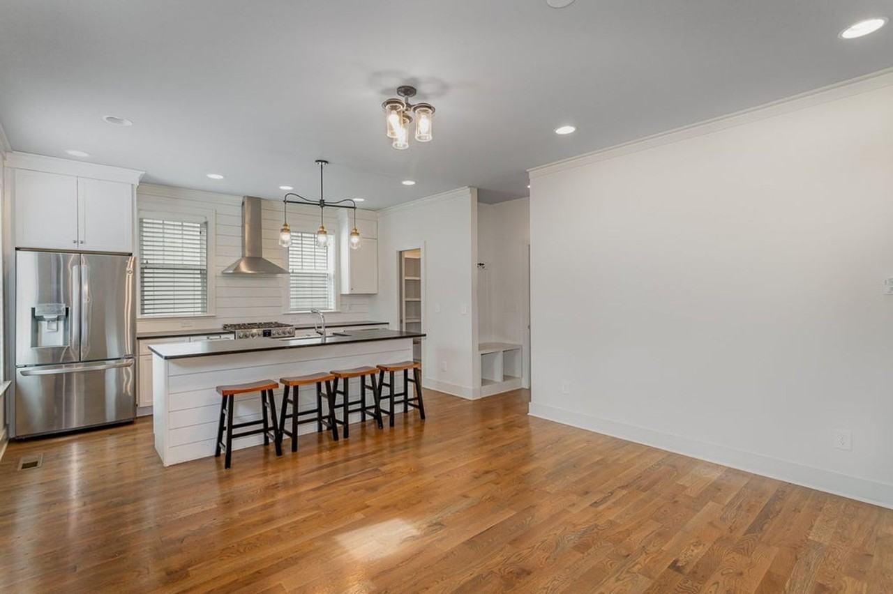 5802 Maxon Avenue - Photo 6 of 25