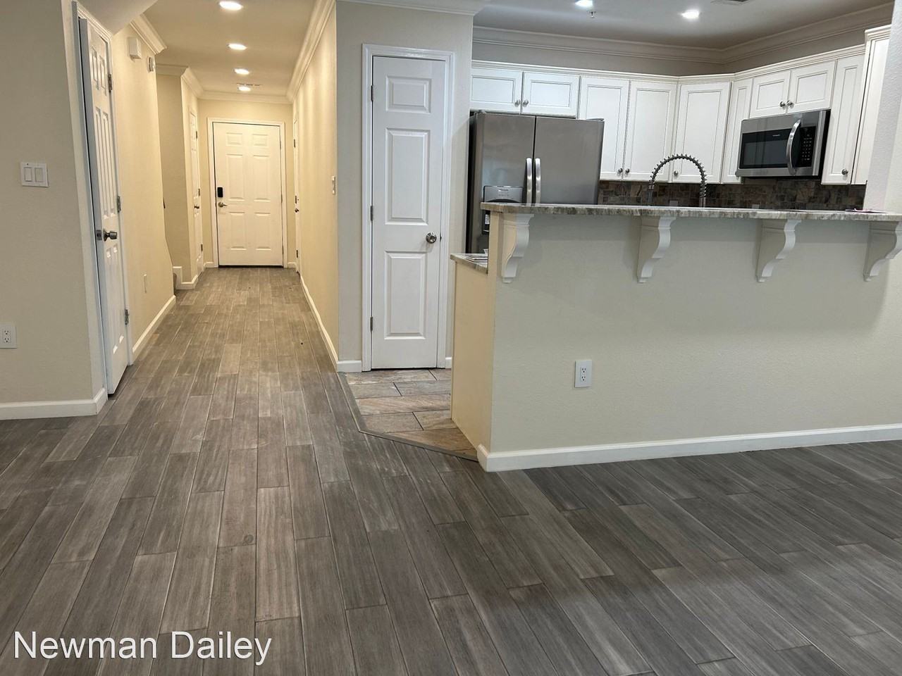 119 Swaying Pine Ct - Photo 2 of 19