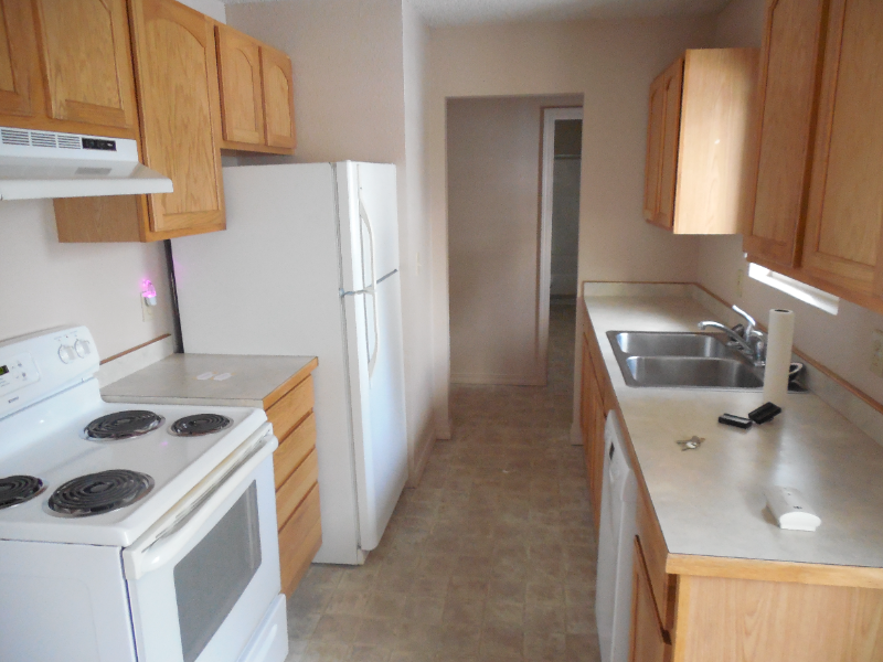 421 N Davis St #2 - Photo 3 of 12