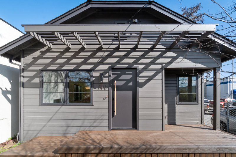 140 Myrtle Rd - Photo 2 of 33