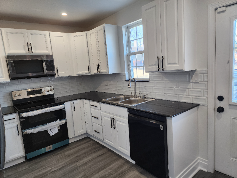 536 Andw Bridge Street - Photo 2 of 14