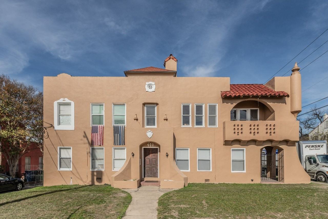 403 W HOLLYWOOD AVE Apartments 403 W Hollywood Ave, San Antonio, TX