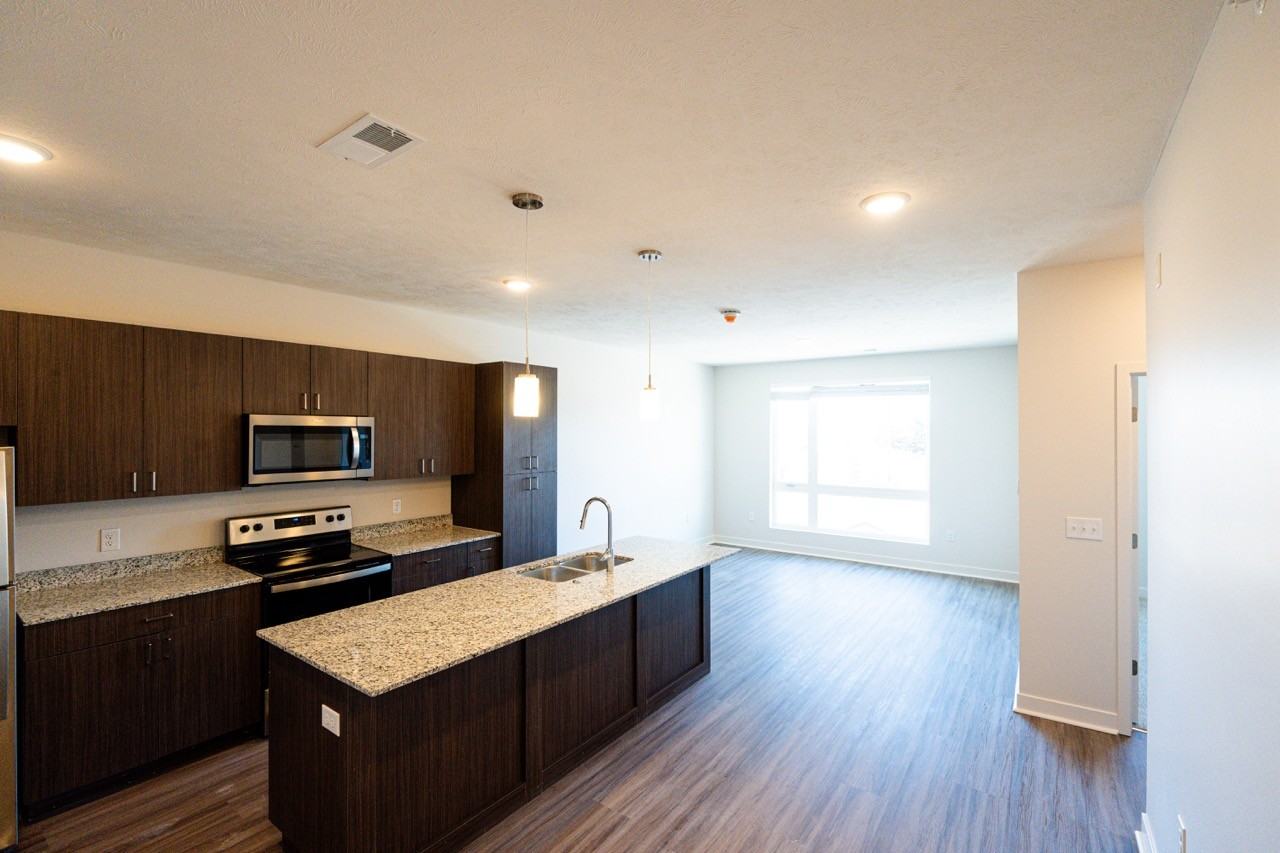 EOS 75 - Photo 5 of 29