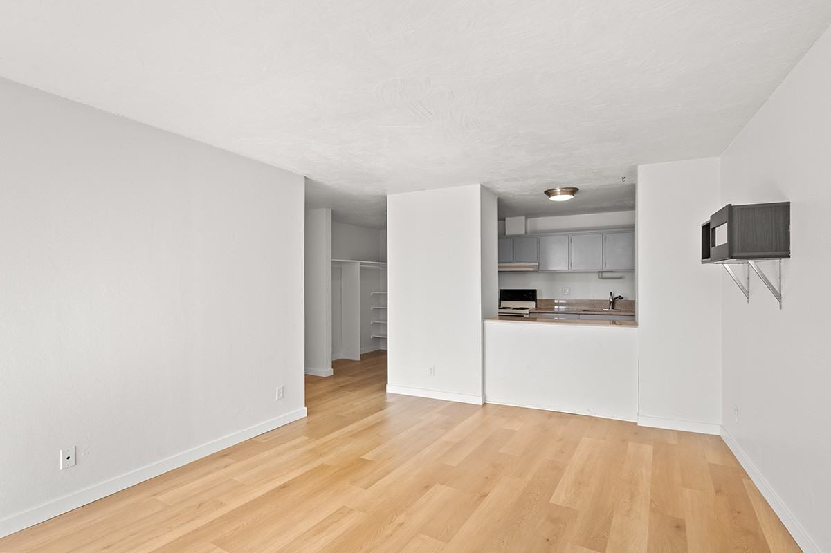 3050 Rue D'OrleansUnit 310 #310 - Photo 3 of 19