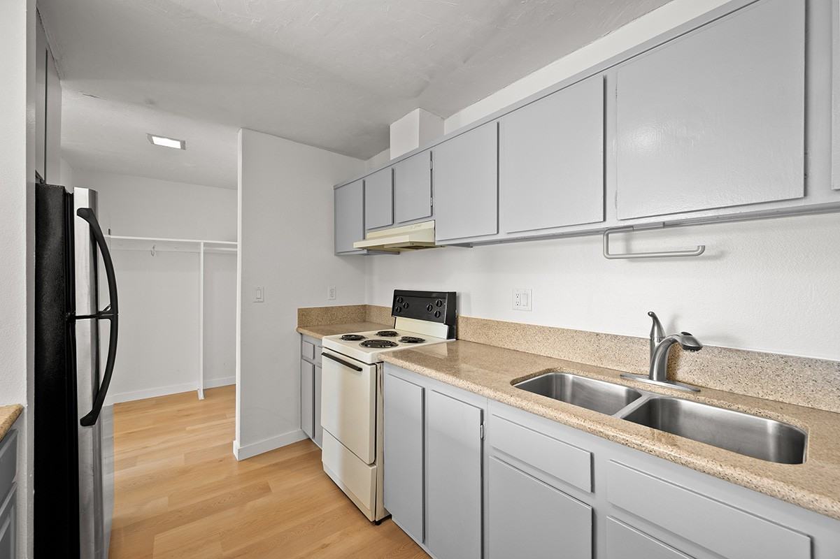 3050 Rue D'OrleansUnit 310 #310 - Photo 5 of 19