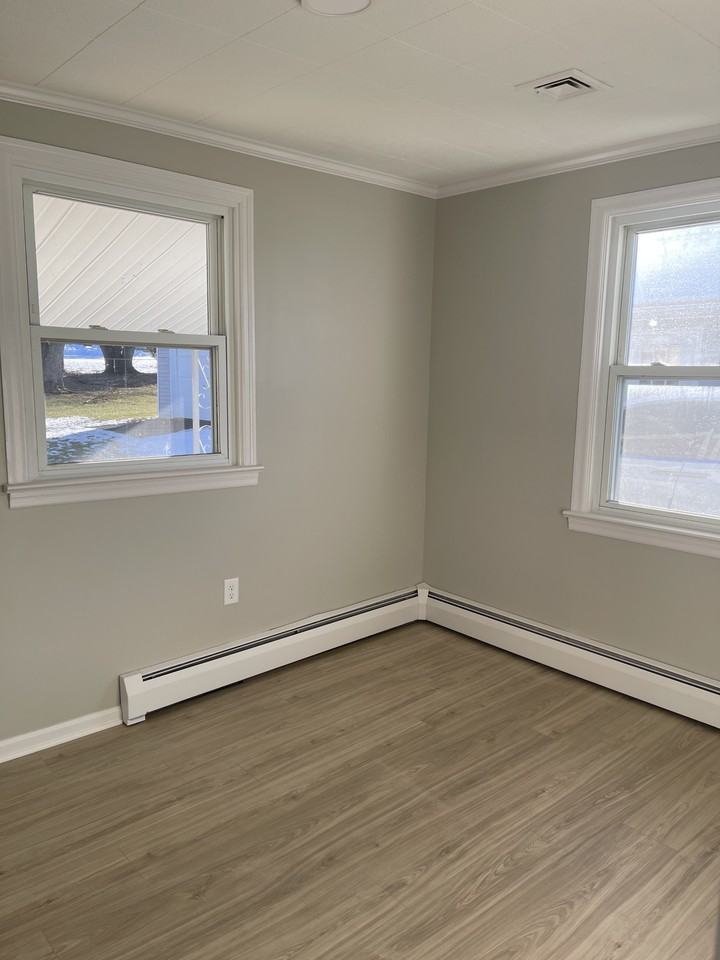 21 Lucy Avenue #NA - Photo 2 of 11