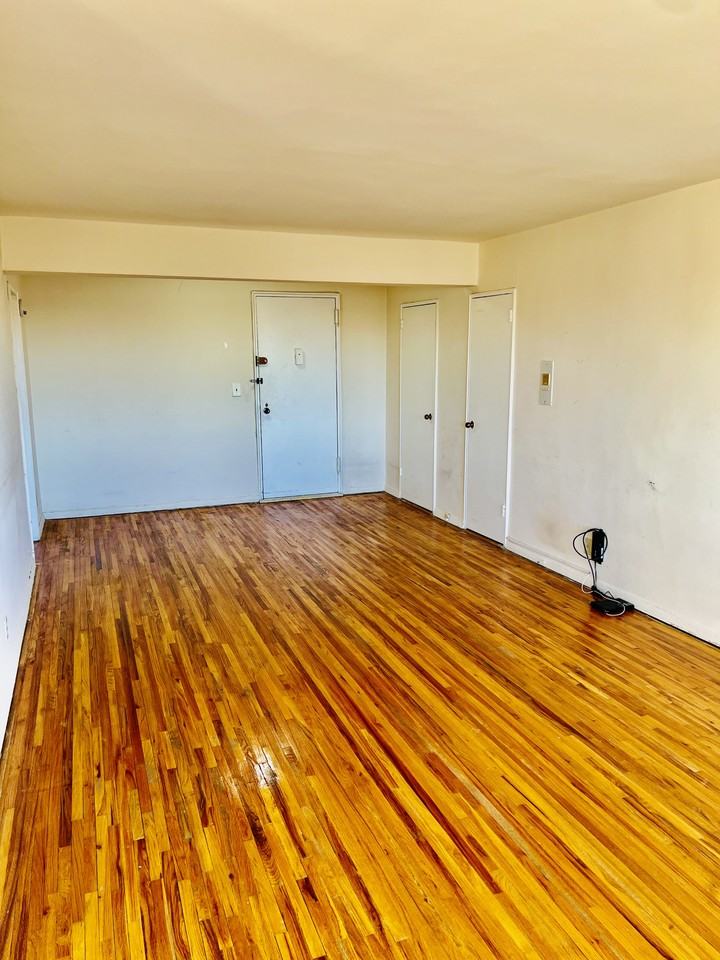 70 Croton Ave #6R