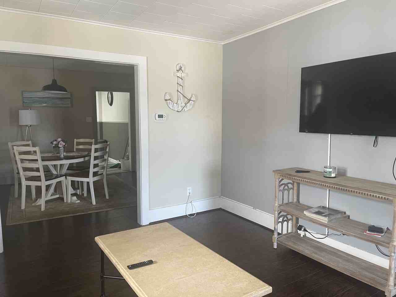 150 E Caracas Ave #NA - Photo 5 of 13