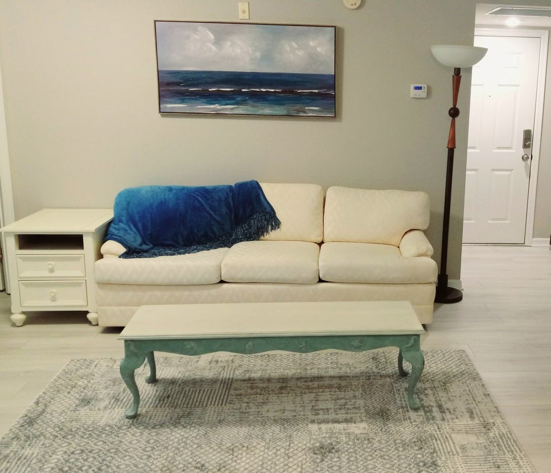 821 Montrose Dr #102 - Photo 4 of 27