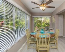 featured image of 821 Montrose Dr #102