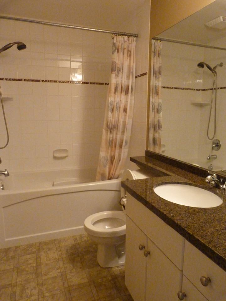 10567 170A Street - Photo 2 of 9