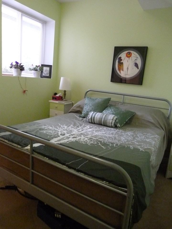 10567 170A Street - Photo 5 of 9